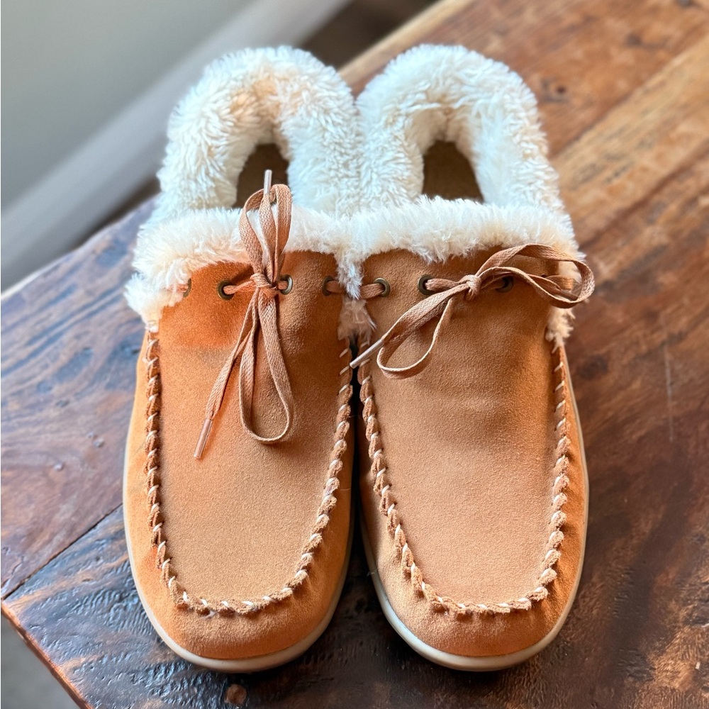NWOT Orthofeet Capri Women's moccasins
